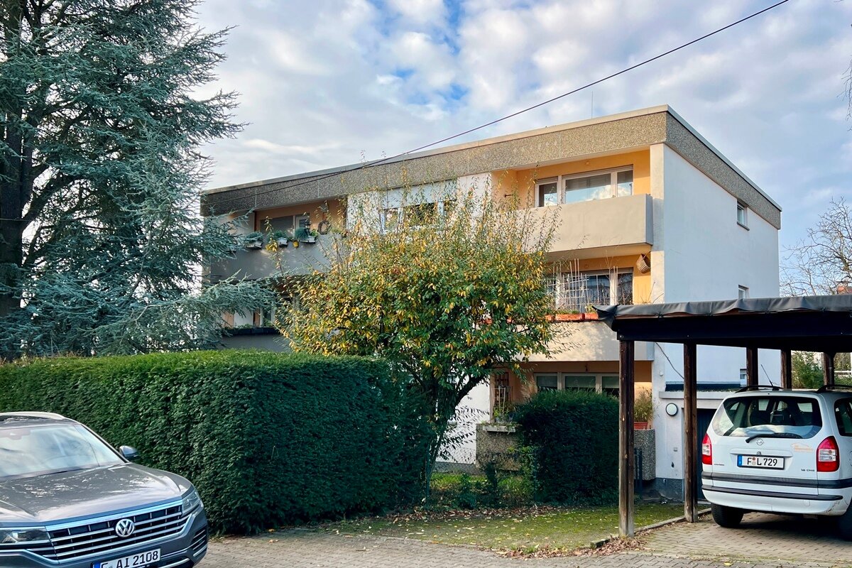 Mehrfamilienhaus zum Kauf 2.200.000 € 20 Zimmer 464,2 m²<br/>Wohnfläche 799 m²<br/>Grundstück Sachsenhausen - Süd Frankfurt am Main 60598