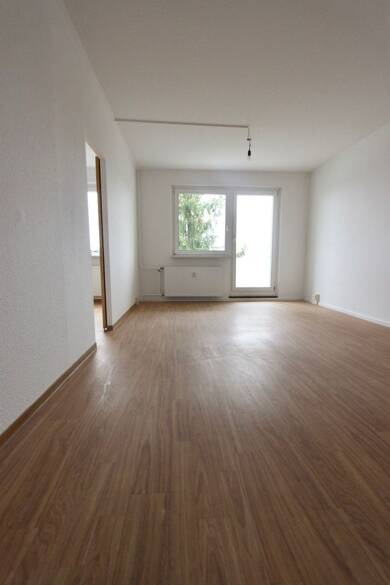 Wohnung zur Miete 375 € 3 Zimmer 68 m² 4. Geschoss Jenaer Straße 67 Lusan - Jenaer Straße Gera 07549