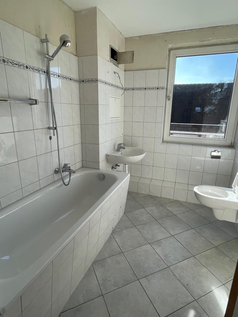 Wohnung zur Miete 549 € 2 Zimmer 64,6 m²<br/>Wohnfläche 3.<br/>Geschoss Sittardsberger Allee 84 Buchholz Duisburg 47249