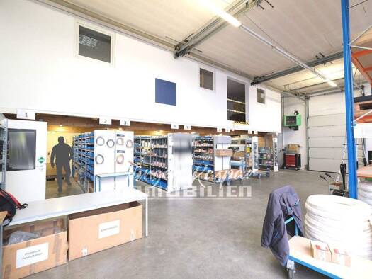 Halle/Industriefläche zur Miete 708 m² Lagerfläche Feucht 90537