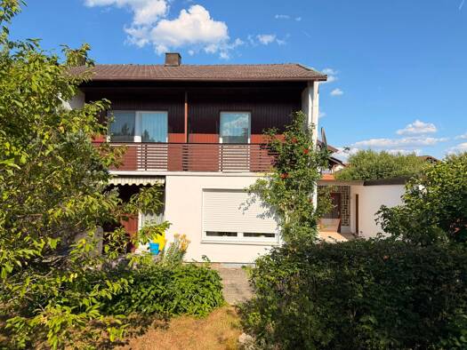 Doppelhaushälfte zum Kauf 390.000 € 4 Zimmer 116 m² 584 m² Grundstück Gendorf Burgkirchen an der Alz 84508