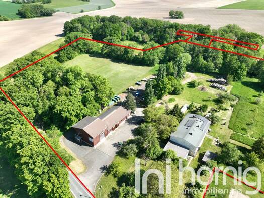 Einfamilienhaus zum Kauf 299.000 € 12 Zimmer 252 m² 29.869 m² Grundstück Leckwitz Liebschützberg 04758