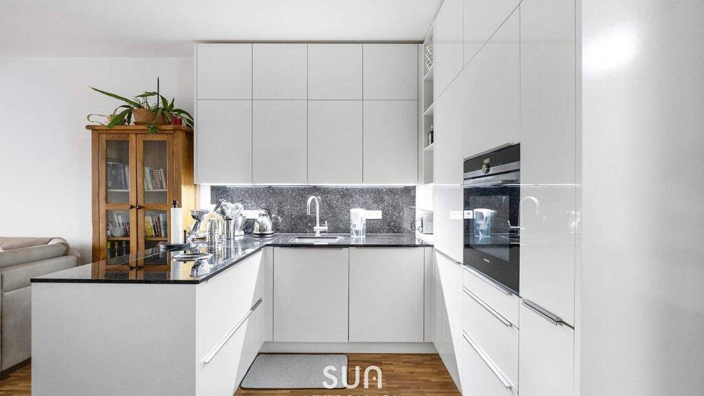 Wohnung zur Miete 2.130 € 3 Zimmer 85,7 m² 1. Geschoss frei ab 11.05.2026 Gallus Frankfurt am Main 60486