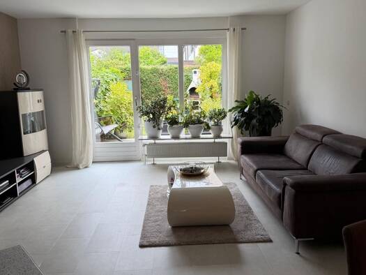 Reihenhaus zur Miete 2.500 € 4,5 Zimmer 135 m² frei ab 15.10.2026 Wandsbek Hamburg 22041