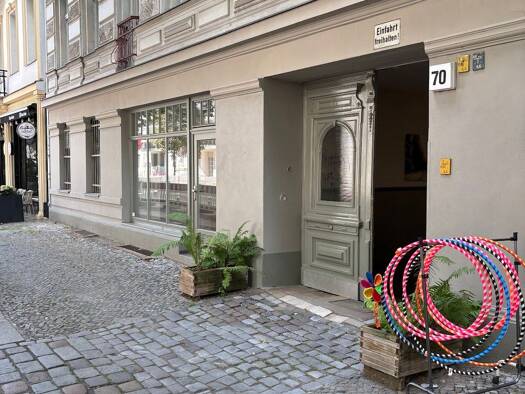 Laden zur Miete provisionsfrei 1.550 € 96 m² Verkaufsfläche Schillerstraße 70 Charlottenburg Berlin 10627