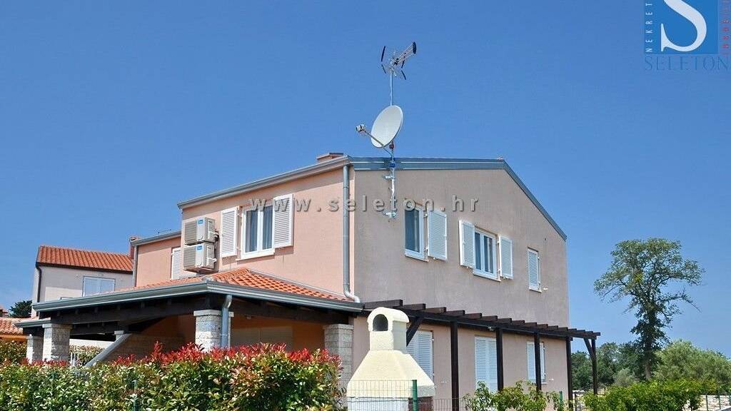 Haus zum Kauf 339.000 € 4 Zimmer 109 m² 200 m² Grundstück Tar