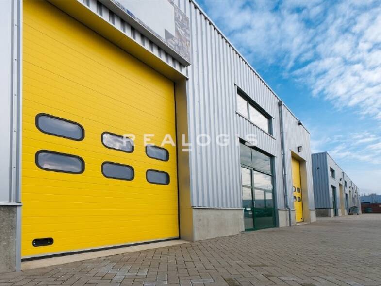 Halle/Industriefläche zur Miete provisionsfrei 3.500 m² Lagerfläche teilbar ab 700 m² Hechtsheim Mainz 55129