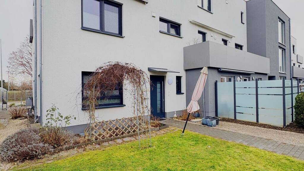 Reihenhaus zur Miete 1.450 € 4 Zimmer 128 m² frei ab 01.07.2026 Parkstraße 9 Obervellmar Vellmar 34246