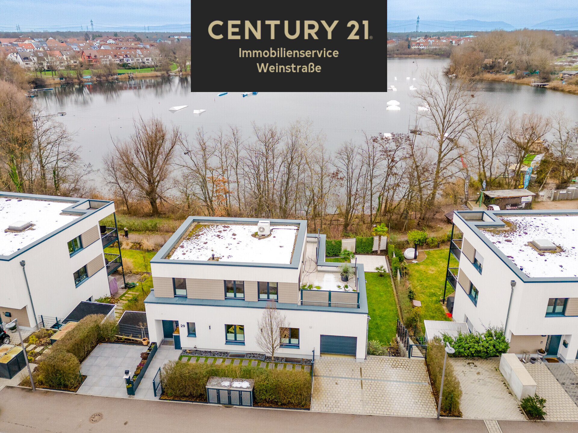 Villa zum Kauf 1.800.000 € 9 Zimmer 321 m²<br/>Wohnfläche 645 m²<br/>Grundstück ab sofort<br/>Verfügbarkeit Rheinau - Süd Mannheim 68219