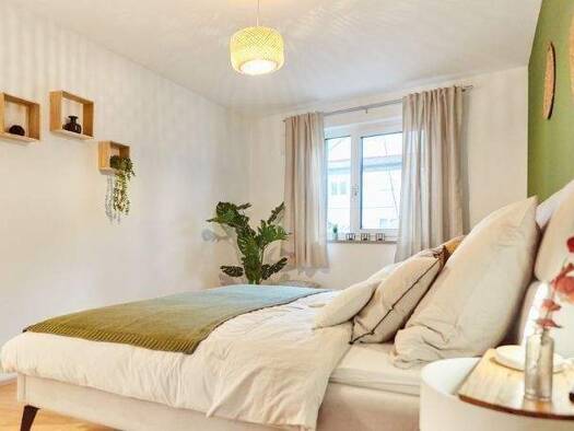 Wohnung zur Miete 1.246 € 3 Zimmer 83,3 m² 1. Geschoss Deutenbacherstraße 24b Stein 90547