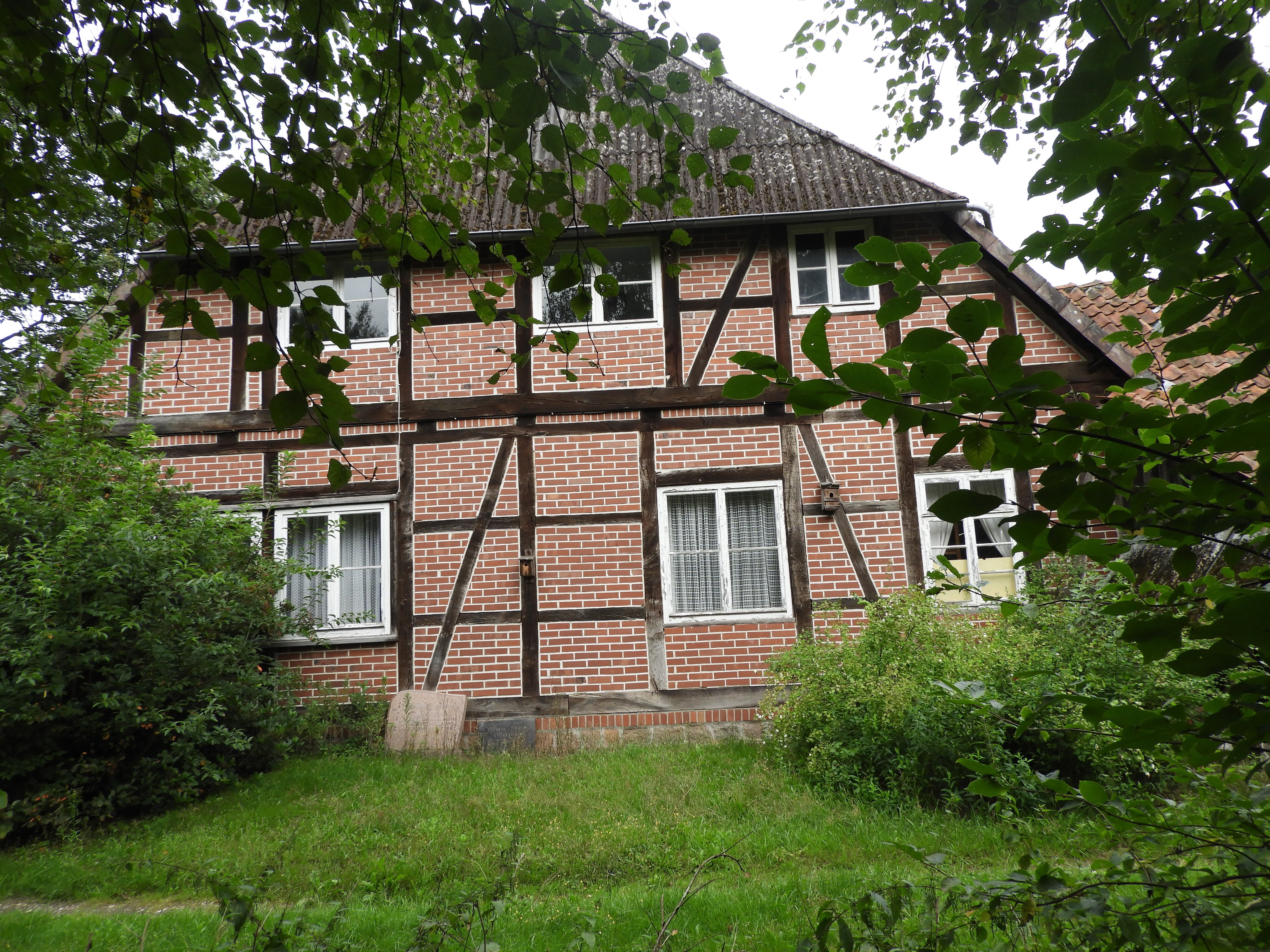 Haus zum Kauf 330.000 € 7 Zimmer 190 m²<br/>Wohnfläche 78.961 m²<br/>Grundstück ab sofort<br/>Verfügbarkeit Krummühle 4 Knesebeck Wittingen 29379