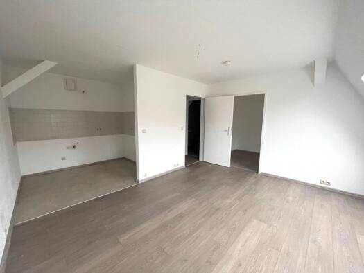 WG-Zimmer zur Miete 346 € 2 Zimmer 34,6 m² 3. Geschoss frei ab sofort Jacobstraße 21 Neustadt Brandenburg an der Havel 14776