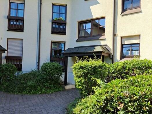 Wohnung zur Miete 1.250 € 4 Zimmer 93 m² 1. Geschoss frei ab 01.12.2025 Buckenhof 91054