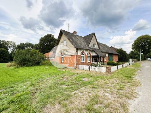 Haus zum Kauf 78.000 € 3,5 Zimmer 120 m² 5.947 m² Grundstück Schafwedel Bad Bodenteich / Schafwedel 29389