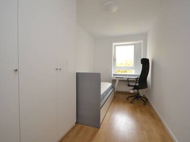 WG-Zimmer zur Miete Wohnen auf Zeit 700 € 9 m² 3. Geschoss frei ab sofort Hadern München 81375