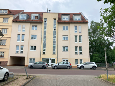 Wohnung zum Kauf 130.000 € 2 Zimmer 64,5 m² 3. Geschoss frei ab sofort Liebenauer Straße 117 Innenstadt Halle (Saale) 06110