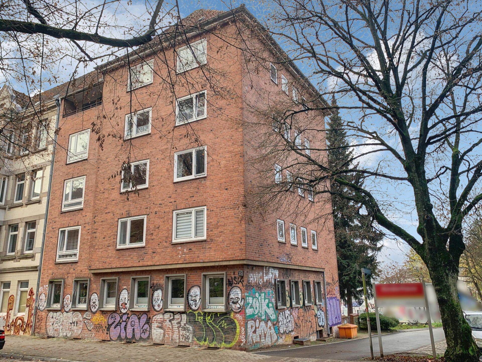 Wohnung zum Kauf 345.000 € 10 Zimmer 213,3 m²<br/>Wohnfläche Gaarden - Süd / Kronsburg Bezirk 4 Kiel 24143