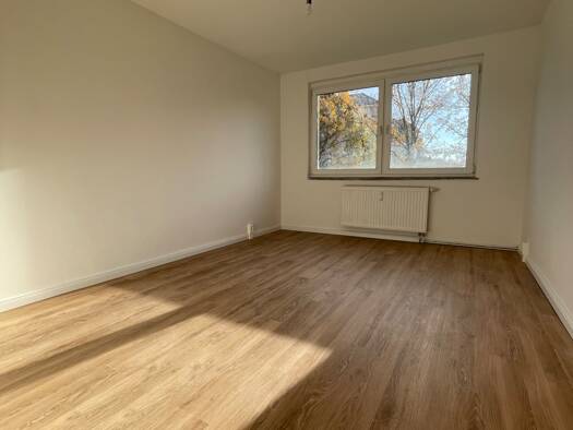 Wohnung zur Miete 403 € 3 Zimmer 57,6 m² EG Treuenbrietzen 14929