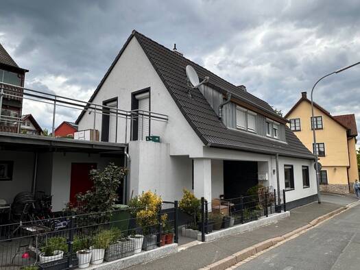 Mehrfamilienhaus zum Kauf 735.000 € 6 Zimmer 156 m² 394 m² Grundstück Burk Forchheim 91301
