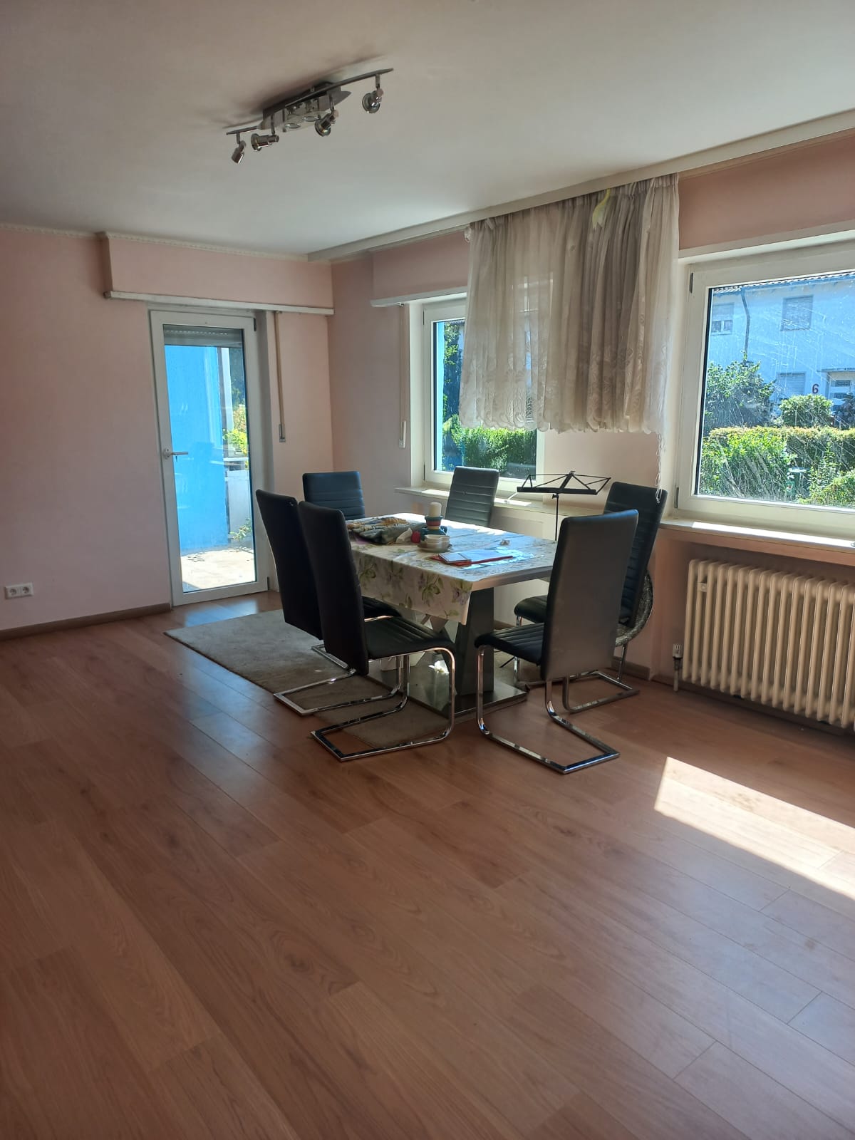 Wohnung zur Miete 950 € 4 Zimmer 82 m²<br/>Wohnfläche EG<br/>Geschoss ab sofort<br/>Verfügbarkeit Südweststadt Offenburg 77656