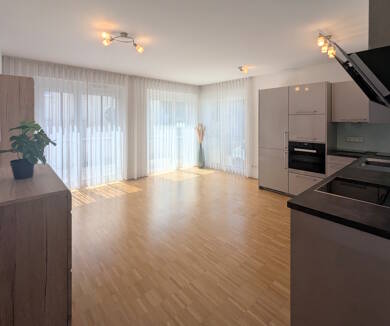 Wohnung zur Miete 800 € 2 Zimmer 54 m² EG frei ab sofort Kaiser-Karl-Straße 11 Weißenhorn Weißenhorn 89264