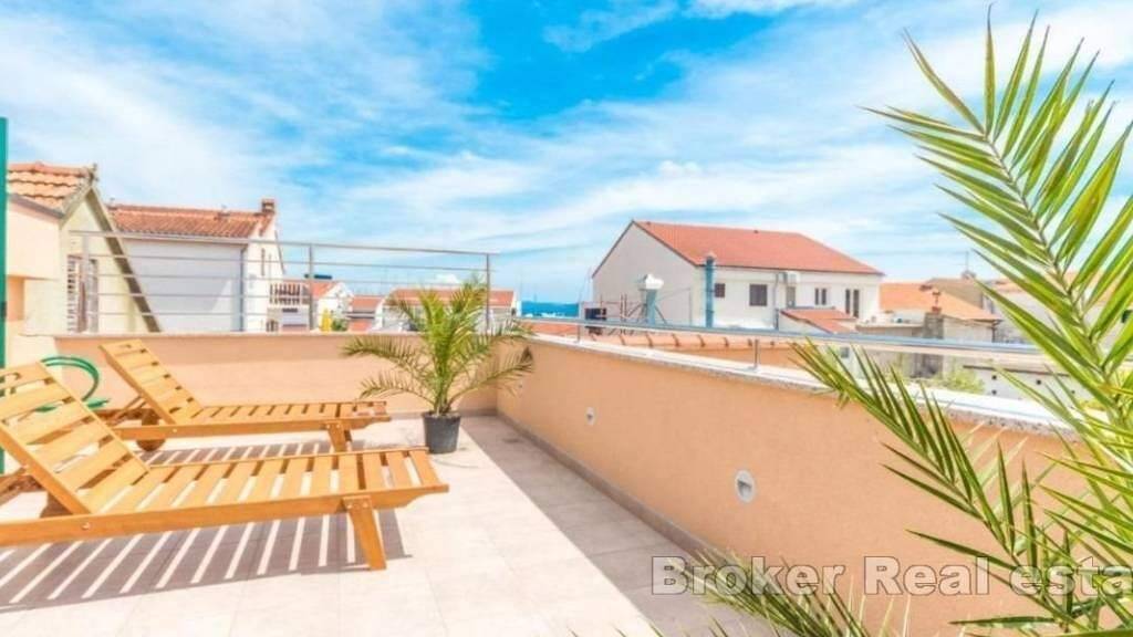 Haus zum Kauf 770.000 € 9 Zimmer 300 m² Vodice