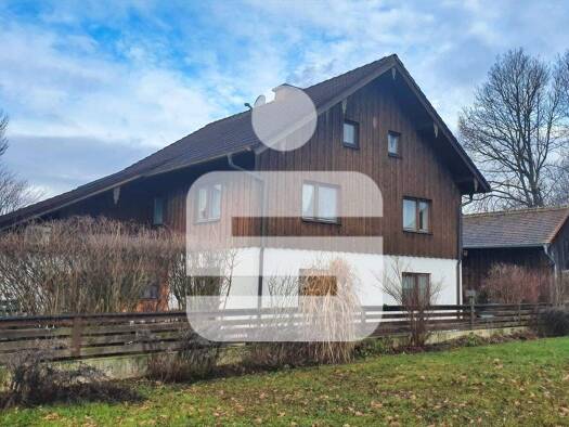 Einfamilienhaus zum Kauf 350.000 € 8 Zimmer 150 m² 538 m² Grundstück Gangkofen 84140