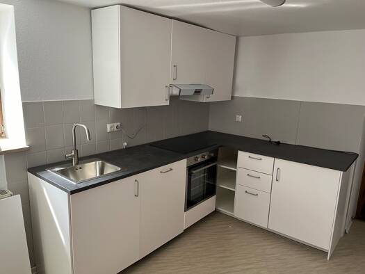 Wohnung zur Miete 750 € 2,5 Zimmer 65 m² EG Fitzengasse Rimpar 97222