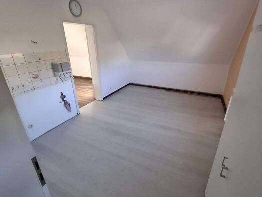 Wohnung zur Miete 450 € frei ab sofort Büttinghausen Wiehl 51674
