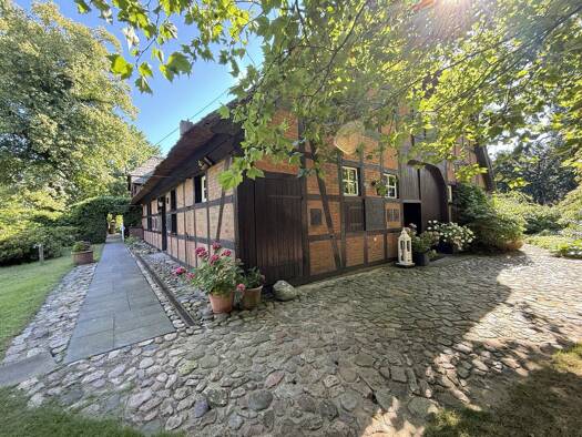 Haus zum Kauf provisionsfrei 1.995.000 € 23 Zimmer 683 m² 16.700 m² Grundstück Karze Bleckede 21354