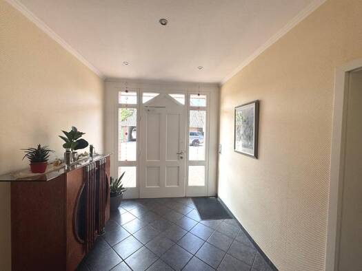 Haus zum Kauf 425.000 € 10 Zimmer 340 m² 1.300 m² Grundstück Halen Emstek 49685