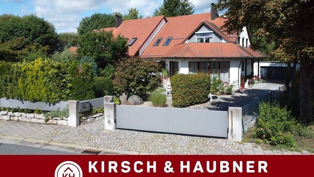 Einfamilienhaus zum Kauf 840.000 € 6 Zimmer 222,4 m² 699 m² Grundstück Neumarkt 92318