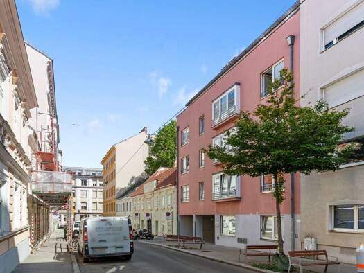 Wohnung zum Kauf 330.000 € 2 Zimmer 61 m² EG Halbgasse Wien,Neubau 1070