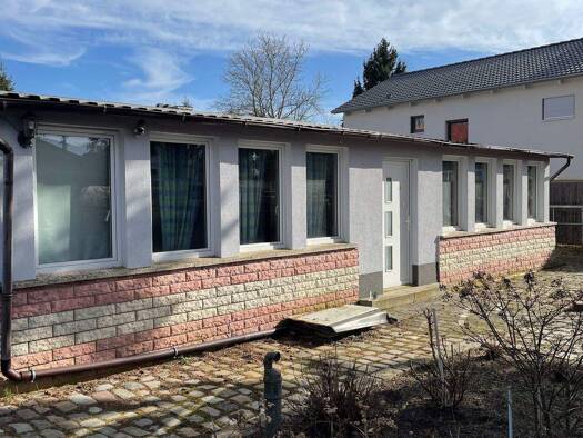 Bungalow zum Kauf 399.999 € 5 Zimmer 150 m² 1.400 m² Grundstück frei ab sofort Schwanebeck Panketal 16341