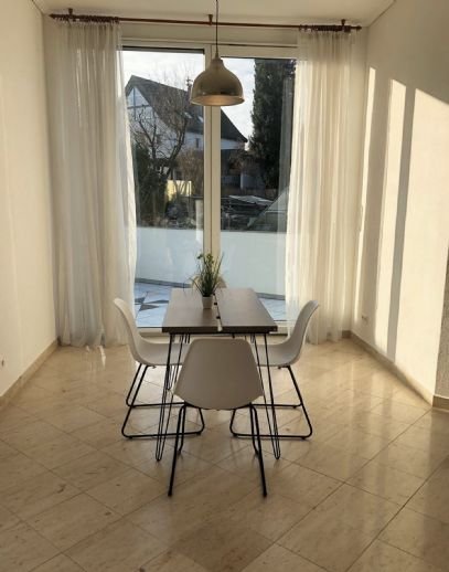 Wohnung zur Miete 450 € 1 Zimmer 25,7 m²<br/>Wohnfläche ab sofort<br/>Verfügbarkeit Karlstraße 18, Rielingshausen Marbach am Neckar 71672