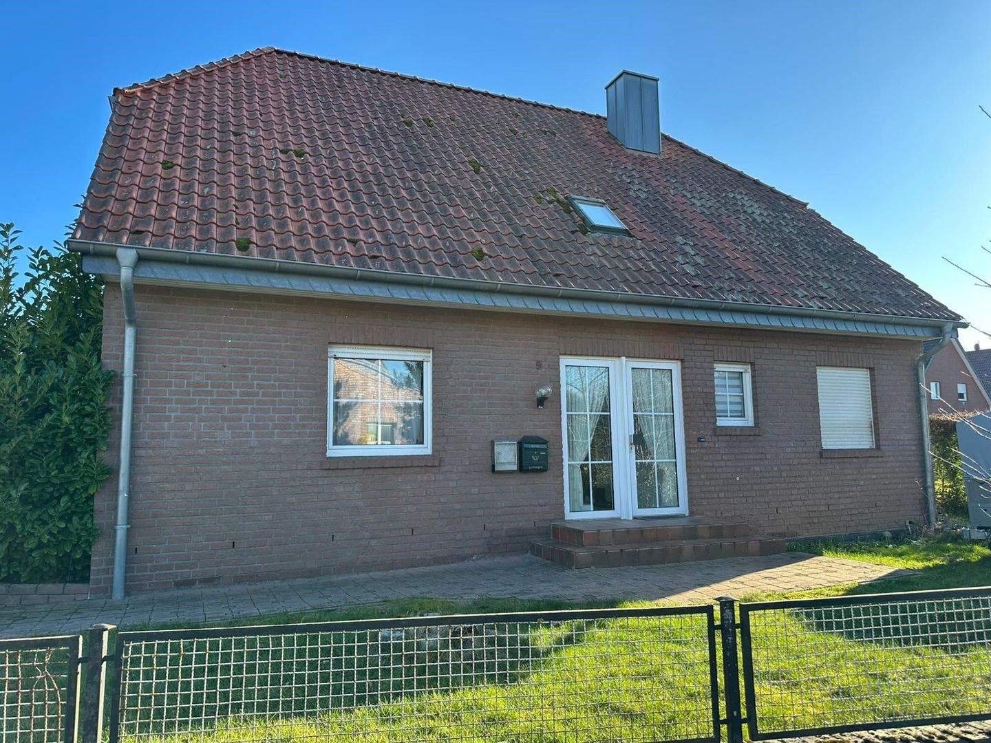 Immobilie in Salzbergen - Investoren und Bauträger aufgepasst!! 2 große Grundstücke mit Wohnbebauung in zentraler Lage von Salzbergen zu verkaufen - Bild 1