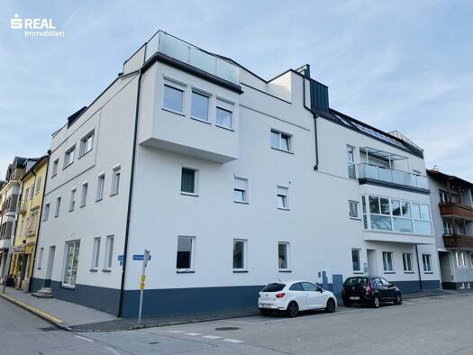 Wohnung zum Kauf - Erstbezug provisionsfrei 744.000 € 4,5 Zimmer 160 m² 2. Geschoss Oberndorf bei Salzburg 5110