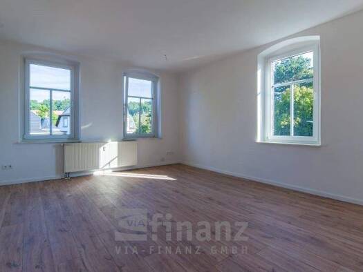 Wohnung zur Miete 377 € 3 Zimmer 68,6 m² Friedrich-Engels-Straße 61 Hohenstein-Ernstthal 09337