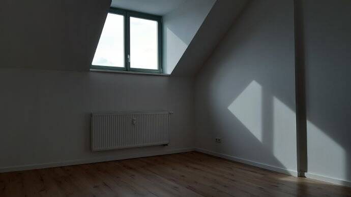 4-Zimmer-Dachgeschoss-Maisonette mit Blick ins Grüne, mit Balkon – Zietenstraße 30, 9130 Chemnitz – Vorschaubild 22