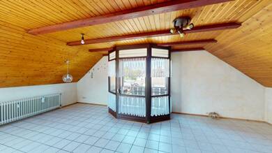 Wohnung zum Kauf 299.000 € 4 Zimmer 99,9 m² Dachgeschoss, 2. Geschoss Lindenstraße 16 Forchheim Rheinstetten / Forchheim 76287