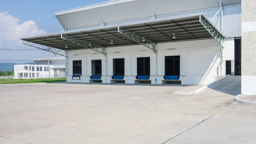 Lagerhalle zur Miete 6.927 m² Lagerfläche Riederich 72585