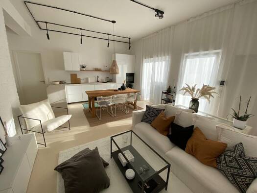 Terrassenwohnung zur Miete 1.990 € 5,5 Zimmer 140 m² Geschoss EG/4 frei ab 01.11.2025 Maxfeld Nürnberg 90409