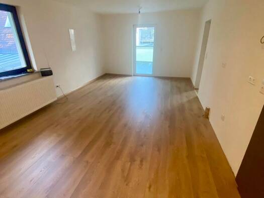 Terrassenwohnung zur Miete 880 € 3,5 Zimmer 88 m² Geschoss 1/2 frei ab sofort Rothenburg Rothenburg ob der Tauber 91541