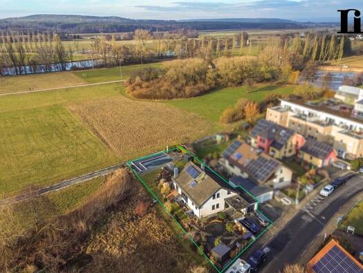 Einfamilienhaus zum Kauf 1.250.000 € 6 Zimmer 239 m² 912 m² Grundstück Baiersdorf Baiersdorf 91083
