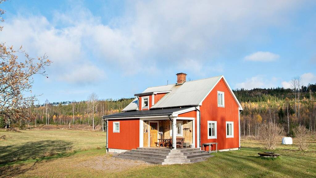 Einfamilienhaus zum Kauf 181.000 € 4 Zimmer 61 m² 40.001 m² Grundstück Lysvik