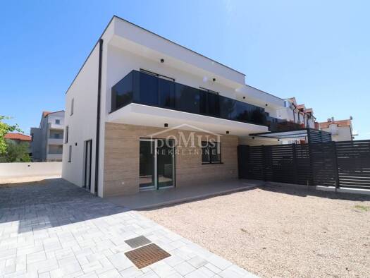 Doppelhaushälfte zum Kauf 580.000 € 5 Zimmer Vodice 22211