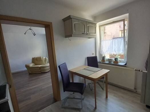 Maisonette zur Miete 555 € 2,5 Zimmer 88 m² Geschoss 1/4 frei ab 01.09.2026 Marktstraße 12 Bad Langensalza 99947