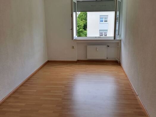 WG-Zimmer zur Miete 970 € 3,5 Zimmer 85 m² Geschoss -3/3 frei ab 01.07.2026 Murrhardt 71540