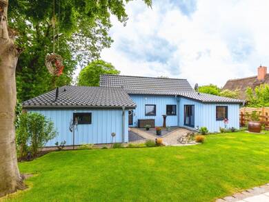 Einfamilienhaus zum Kauf 429.000 € 3,5 Zimmer 115 m² 693 m² Grundstück Hartenholm 24628