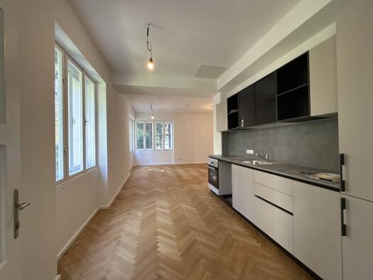 Maisonette zur Miete 1.535 € 6 Zimmer 171,2 m² EG Pitten 2823